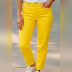 Michael Kors -NWT  Izzy Cropped, Skinny, Mid Rise,  Denim Jeans W/Stretch Size 8